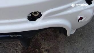 傻眼！花4萬包車膜　成品像被狗啃過