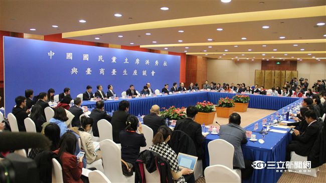 台商力挺柱姊　批國民黨雞蛋內挑骨頭