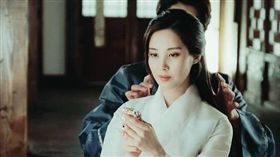 《步步》拚收視 徐玄為愛領便當（圖／翻攝自徐玄Instagram）