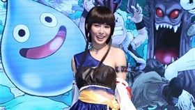 郭書瑤出席手機遊戲活動，化身遊戲角色體驗電玩樂趣--鄭先生