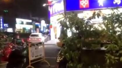台中爆混戰！亮槍示威又開車衝撞