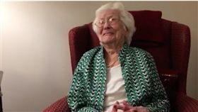 小熊老球迷Hazel Nilson（圖／翻攝自WSJ）