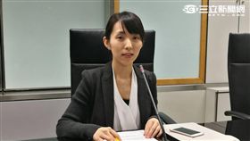 台北市立聯合醫院和平婦幼院區神經內科主治醫師吳雅純說，不是因為日常生活習慣影響，出現長期便秘、睡夢中拳打腳踢的人，未來罹患巴金森氏症機率較高。（圖／楊晴雯攝）