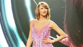 泰勒絲,Taylor Swift/臉書