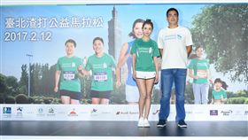 渣打,公益,馬拉松,李毓芬,陳銘僑(公關提供)