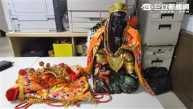 賴男竊取精武宮的2尊神像，2日遭警盤查時大方坦承犯案（翻攝畫面）