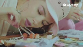 太前衛？MV糖「沾粉」、咪咪舞惹議