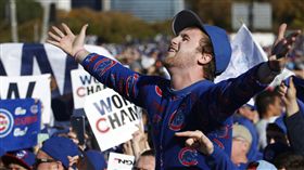 小熊隊封王遊行，接受球迷歡呼（ＡＰ）