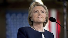 ▲希拉蕊民調續跌。（圖／美聯社／達志影像）