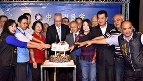 國民黨南投縣黨部舉辦122週年黨慶，吳敦義共襄盛舉(圖/中央社)