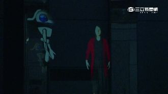 就用3D+VR！唐鳳開分身互動演講