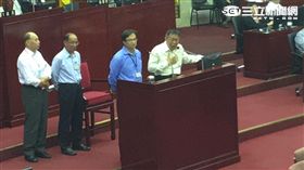 民政局長藍世聰對民政局網頁出現台灣共和國反問「何錯之有」柯文哲心驚　盧冠妃攝