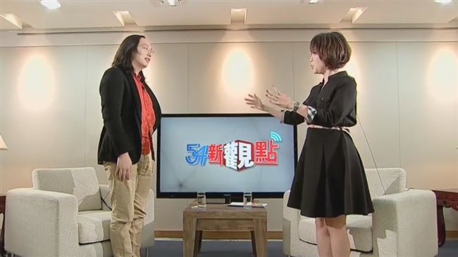 柯文哲和他誰較聰明？　唐鳯這麼說