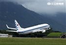 中華民國總統行政專機（空軍一號）。（記者邱榮吉/攝影）