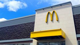 麥當勞／flickr／https://www.flickr.com/photos/jeepersmedia/14067054148/in/photolist-nr4k7m-oiMrCC-stcZmh-ovp2ge-oA8Daa-omzu43-oA8Dcz-o2mgxZ-nQDBq3-oqdCwE-ogMR7h-ogTmkk-oaAdxr-oaKNPf-os4i8w-oc9AjH-nRinWM-o2kdvj-oyaR7W-pcNH5D-oq3QKN-oq3VRj-nQqid4-nGEVLj-o3nJZQ-8Jh4GJ-nSuV5X-nse1vE-oq3RmC-oaBcUD-oaBa1T-nbsNEG-o8tHPF-o2jqUQ-nsZubA-oqdC7G-oq3RL5-oQ4oSm-nL1Ymn-os5PgD-okzFTK-nL1kT4-oD5ciR-o2me7B-oNjJsj-okzGd2-okzGD2-oN5vjx-o2mi3T-o2keK4