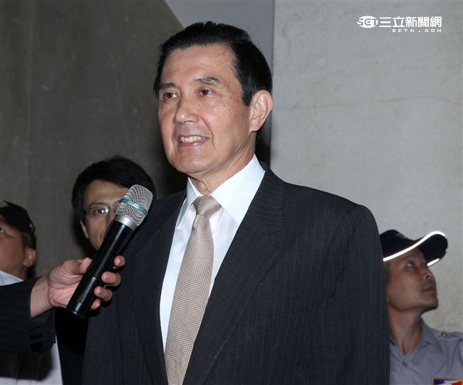 馬英九庭後回應表示「我對我的清白有信心」期待司法公正。（記者邱榮吉/攝影）