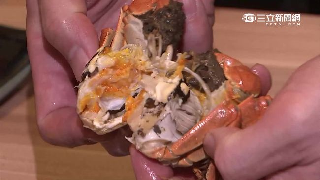 連吃五隻大閘蟹！女子竟橫紋肌溶解