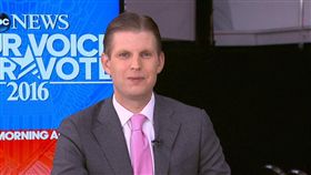 我投我爸我驕傲！川普兒子上傳選票(ABC)