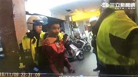 陳姓孕婦逛三和夜市時遭嗆「看三小」後找來丈夫及友人痛毆對方成傷（翻攝畫面）