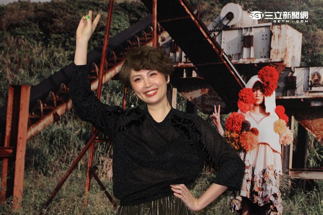 魏如萱「末路狂花」最新專輯正式發片記者會，藝人好友KUSO「你啊你啊」。（記者邱榮吉/攝影）