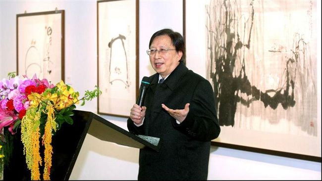 劉兆玄宣佈「裸退」將卸文化總會會長