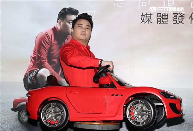 車志立2016首張國語專輯「志同道合」發片。（記者邱榮吉/攝影）