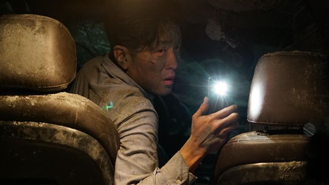 打敗孔劉！河正宇憑災難片成票房男神