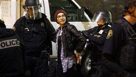 波特蘭民眾抗議川普_路透