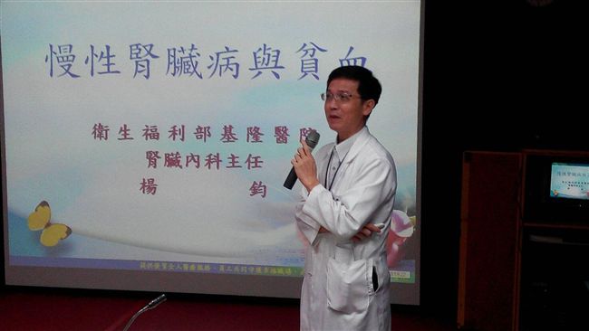 小便泡沫不散、下肢水腫別輕忽！