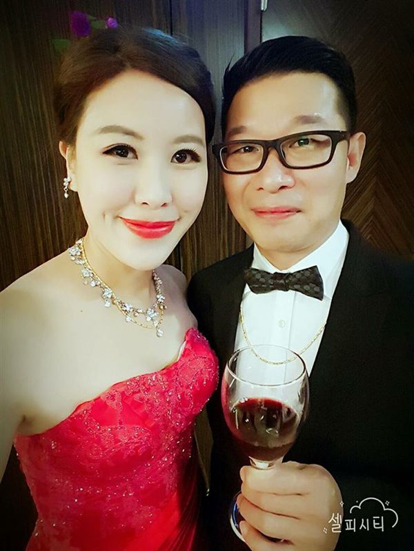 馬力歐想穿9年前結婚的西裝走紅毯。（圖／翻攝自臉書）