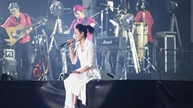 劉若英北京演唱會嘉賓李宗盛（翻攝自新浪娛樂）