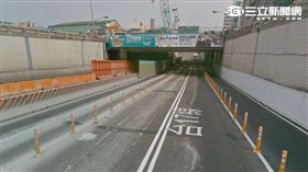 高雄市三民區中華路地下道。翻攝Google地圖