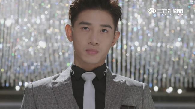 夜配聞／《浮士德》首播獲好評！