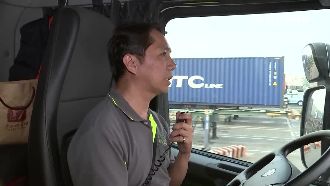 「西瓜船撞風火輪」貨車用暗號超有梗