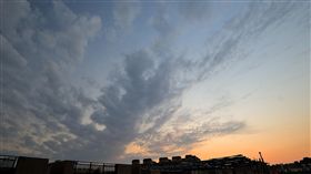 天空
https://www.flickr.com/photos/pangyuliu/11993080175/in/photolist-jgMEUp-nNz6RK-pxGVHh-8Hk9Y7-p4HYvB-hKCvxK-5GM7Qh-pxBMLP-Dsnzqr-pQ8PXu-phMHto-nHEjKs-q2rnXY-4jVrHC-pd4B75-naZSs3-7vrGP9-3CRHgz-jdAhgP-qfT4fu-o8YrnR-jdAjLt-o1FaMj-68ntXi-nTJ27y-oeq83B-nUoMaf-9Vxh4d-njY186-pwMvex-AndJQ-HWXo9H-8cwapY-ed8iMb-jdCsCA-mTvLmg-o8UuSR-i94WqP-7mjECx-7CeoQ7-cN5BNm-p7Vq1K-mxspLn-mxtGQb-8gTaFD-9mGE3z-68rGhu-ocoeFS-nXdhJE-nLij42