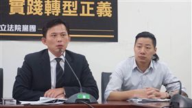 黃國昌,林昶佐　圖／時代力量提供