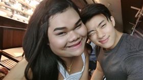 快樂寶拉、菲利浦/臉書