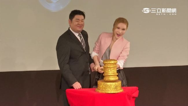 拍賣官實境選秀　天后利菁擔綱主持