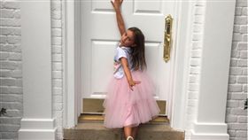 川普孫女
https://www.instagram.com/ivankatrump/