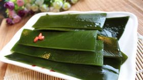 海帶富含鈣質，可以預防輻射物質鍶90跑到骨頭裡。（圖／翻攝網路）