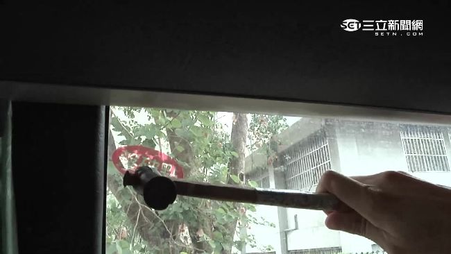 翁持榔頭打情敵　警：3人超過兩百歲