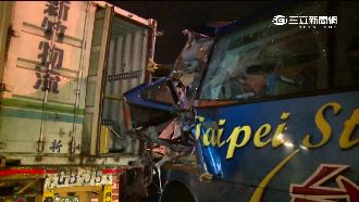 國道變換車道不慎　釀連環車禍13傷