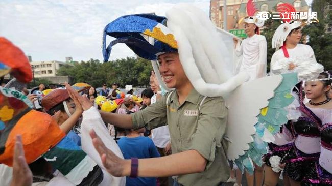 千隻鳥獸遊行！林智堅：生命教育扎根