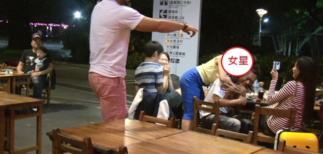 女星醉態流出　網路瘋傳百萬人觀看