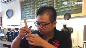 20161120 世界烘豆大賽冠軍　圖／怡佳娛樂提供