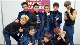 EXO
圖翻攝自EXO臉書
https://www.facebook.com/EXOKandM/?ref=page_internal