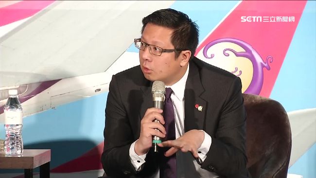 林明昇領興航起落　航空股王面臨解散