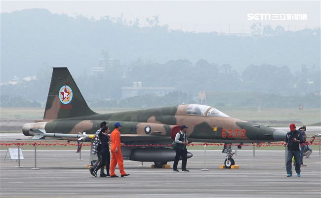 F5-E戰機。（記者邱榮吉/攝影）