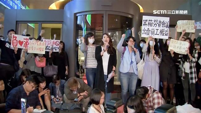 憂影響飛安先停飛　空難後也沒停飛啊