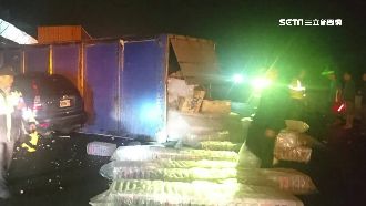 驚！天外飛來大冰箱　國道7車連環撞